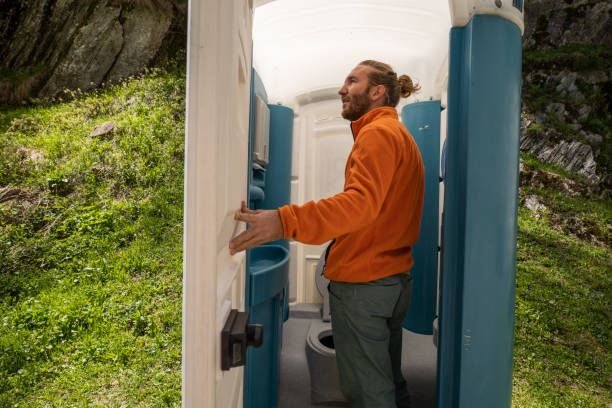 Portable Toilet Options We Offer in St Paul, MN